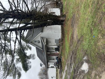 206 E HACKETT ST, Carlisle, Indiana 47838, USA