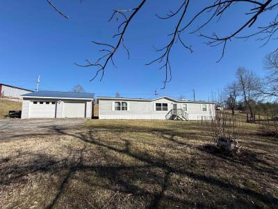 100 Driftwood Lane, Grayson, Kentucky 41143, Estados Unidos