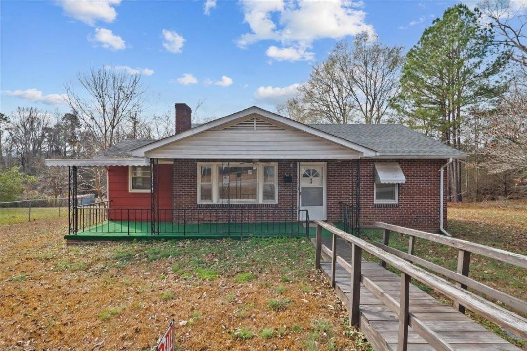 105 Barron Street, Union, South Carolina 29379, USA