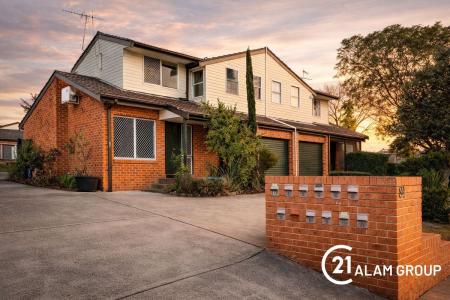 10/84 Townson Avenue, Minto, NSW 2566, Australia