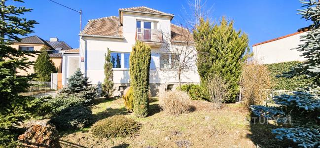 Husova, Miroslav, Znojmo 67172, Republika Czeska