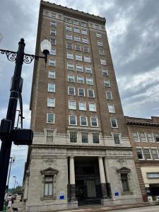 999 4th Avenue, Huntington, Virginie Occidentale 25701, États-Unis