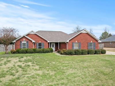 26078 Camden Court, Athens, Alabama 35613, USA