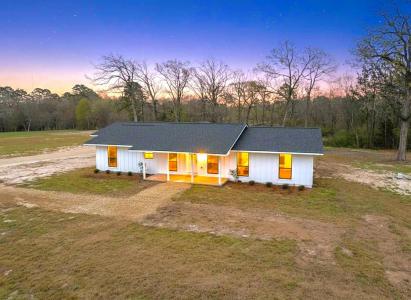 135 Dudley Rd, Lufkin, Texas 75901, Estados Unidos