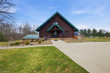 3550 New Hudson Road, Orwell, Ohio 44076, USA