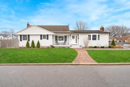 48 Butler Street, West Islip, NY 11795, USA