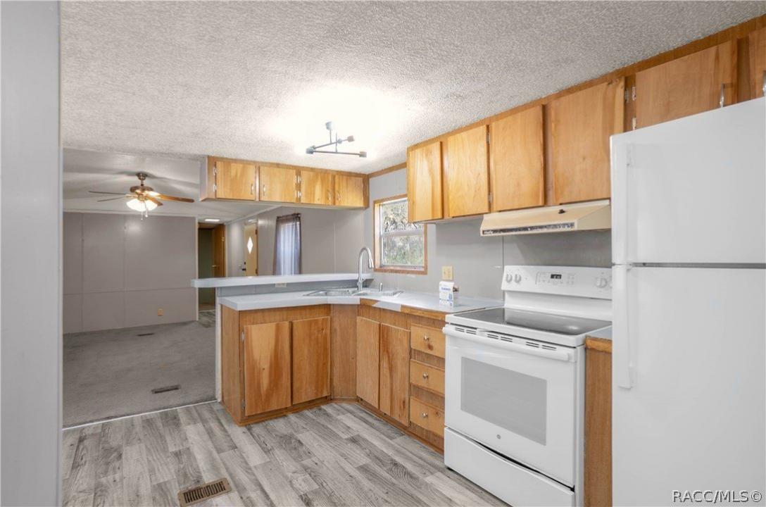 5590 NW 76th Avenue, Chiefland, Floride 32626, États-Unis