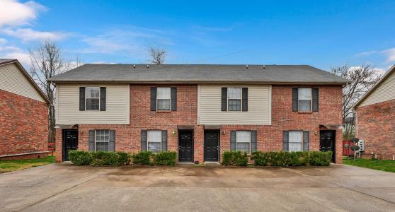 110 Hickory Trace, Clarksville, Tennessee 37040, USA