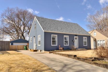 716 11th Street, West Des Moines, Iowa 50265, Estados Unidos