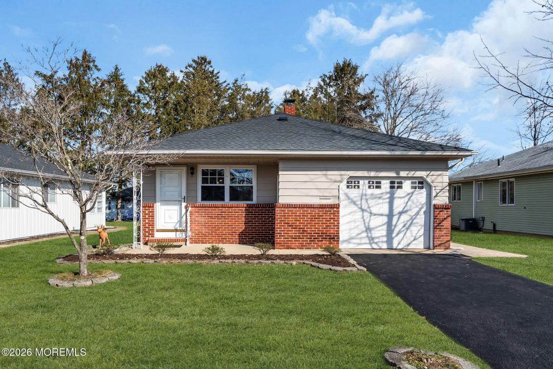 336 Saint Thomas Drive, Toms River, New Jersey 08757, États-Unis