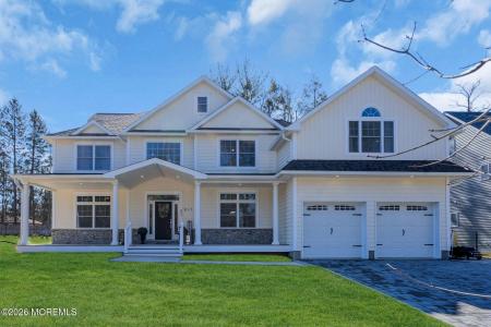 817 Naryshkin Way, Toms River, NJ 08753, USA