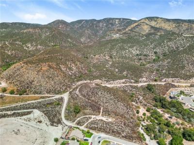 1 Hill Drive W, San Bernardino, California 92407, Estados Unidos