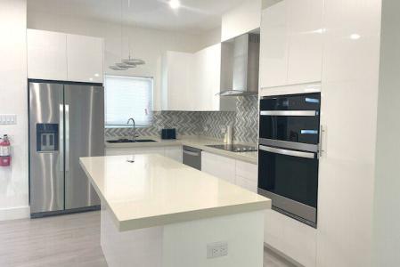 3 BED -HALIFAX GARDEN, George Town East, Grand Cayman, Iles Caïmans