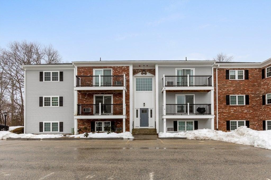 7 Chapel Hill Dr #8, Plymouth, 马萨诸塞州 02360, 美国