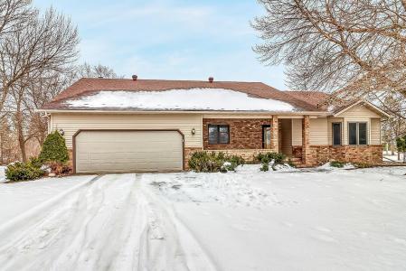 4562 50th Street S, Moorhead, Minnesota 56560, USA