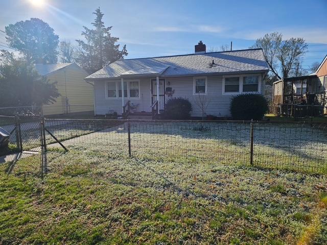 838 Fort Henry St, Petersburg, Virginia 23803, HOA KỲ