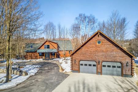 8723 N. 96th Ave., Pentwater, Michigan 49449, USA