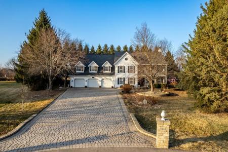 9695 Ridgeview Road, Belvidere, Illinois 61008, USA