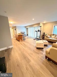 6300 Hil Mar Drive Unit# 2, District Heights, Maryland 20747, USA