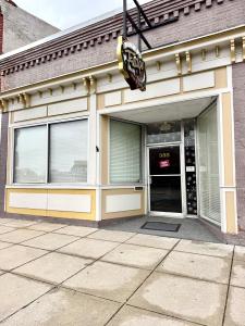 335 River Street, Manistee, Michigan 49660, USA