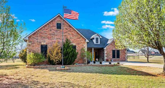 282 Road Runner Dr, Fletcher, Oklahoma 73541, USA