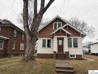 1006 State Street North, New Ulm, Minnesota 56073, USA