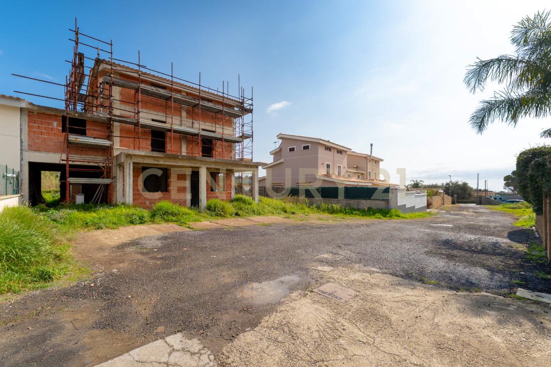 Via Vitaliano Brancati, Augusta, Sicilia 96011, Italie