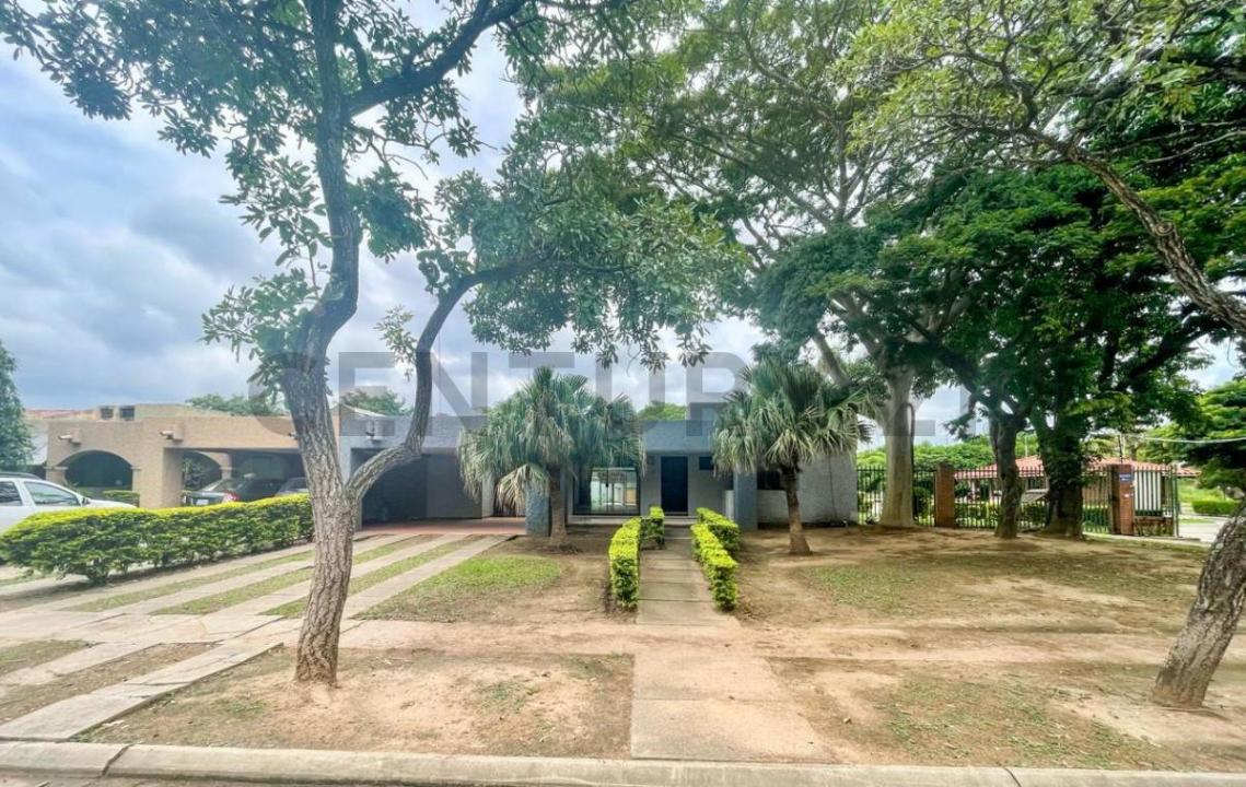 Condominio La casona Carretera Cotoca , Este, Santa Cruz 00001, Bolivien