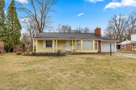 18925 Webster Avenue, Southfield, Michigan 48076, Estados Unidos