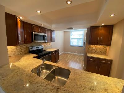 7365 NW 18 Street #202, Margate, Florida 33063, Stati Uniti