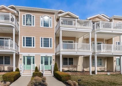 305 E Bennett Avenue , Unit B, Wildwood, NJ 08260, USA