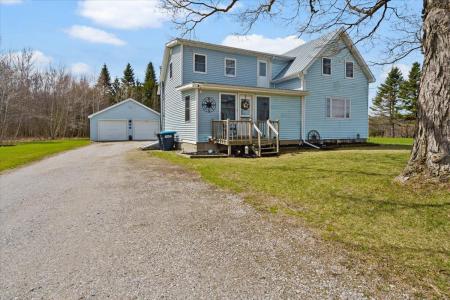 1346 Bridge Road, North Hero, Vermont 05474, USA