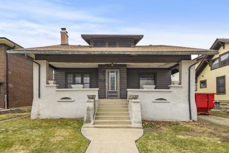 421 N Raynor Avenue, Joliet, Illinois 60435, États-Unis