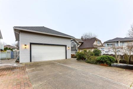 9420 157 STREET, Surrey, British Columbia V4N 3B5, Canada