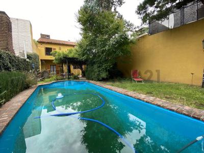 canepa 1402, Tres De Febrero, GBA Oeste 1676, Аргентина