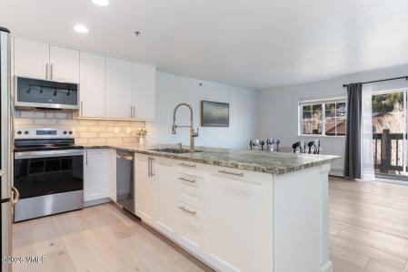 205 Hurd #4209, Avon, Colorado 81620, USA