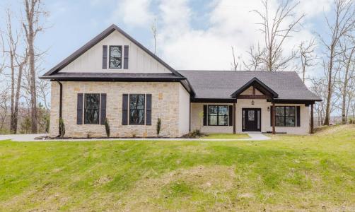 123 Murray Hill Place, Hot Springs, Arkansas 71913, USA