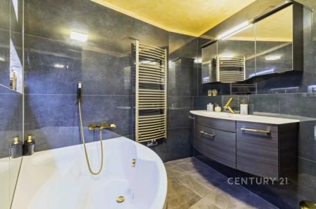 Za Krejcárkem, Praha, území Hlavního města Prahy 19000, Czech Republic