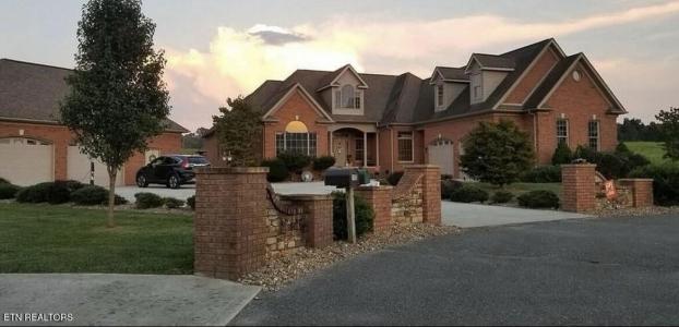 164 Ashley Ct, Speedwell, Tennessee 37870, USA