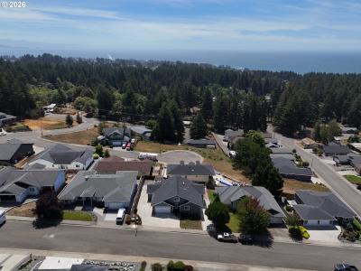 7175 VISTA RIDGE Dr, Brookings, Oregon 97415, USA