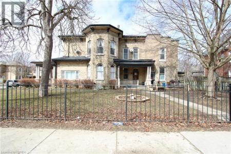 119 PARK AVENUE, Brantford, Ontario N3S 5H9, Canada