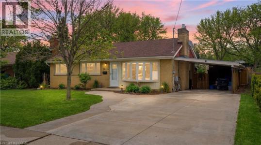 19 HIRAM ROAD, Parigi, Ontario N3L 2P7, Canada