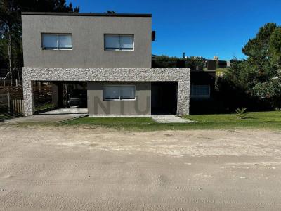 Barrio Ecuestre 132, Costa Esmeralda, Buenos Aires Costa Atlántica 7165, Argentine