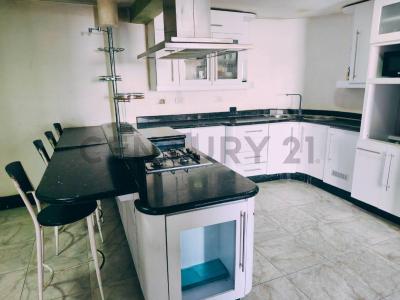 Francisco Esteban Gomez Conjunto residencial Coral Garden Villas, Porlamar, Nueva Esparta 6301, 委內瑞拉