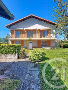 Riom, Auvergne 63200, France