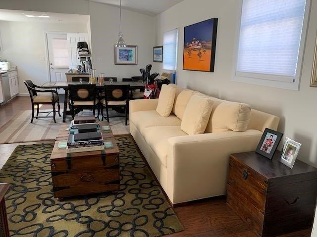 136 SAMPSON PL, Long Branch City, 紐澤西州 07740, 美國