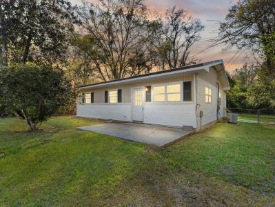 245 Church St., DeRidder, Louisiane 70634, États-Unis