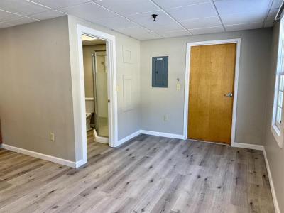 4 Commerce #2, Hill, NH 03243, USA