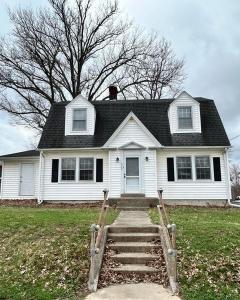 222 S. Main Street, Owenton, Kentucky 40359, USA