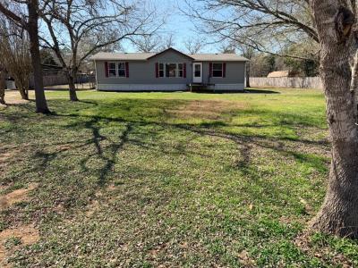 185 Peace Pipe, Smithville, Texas 78957, USA